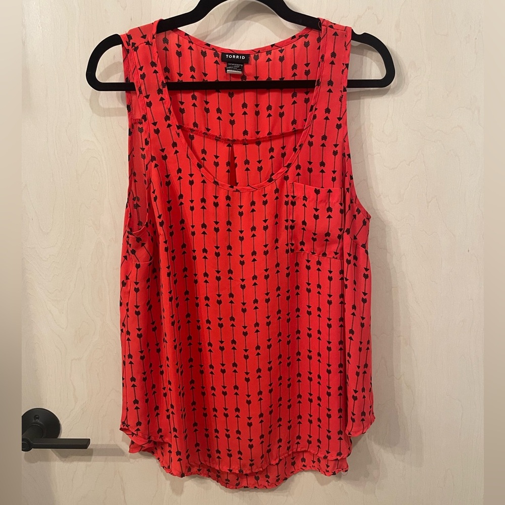 Torrid sleeveless blouse